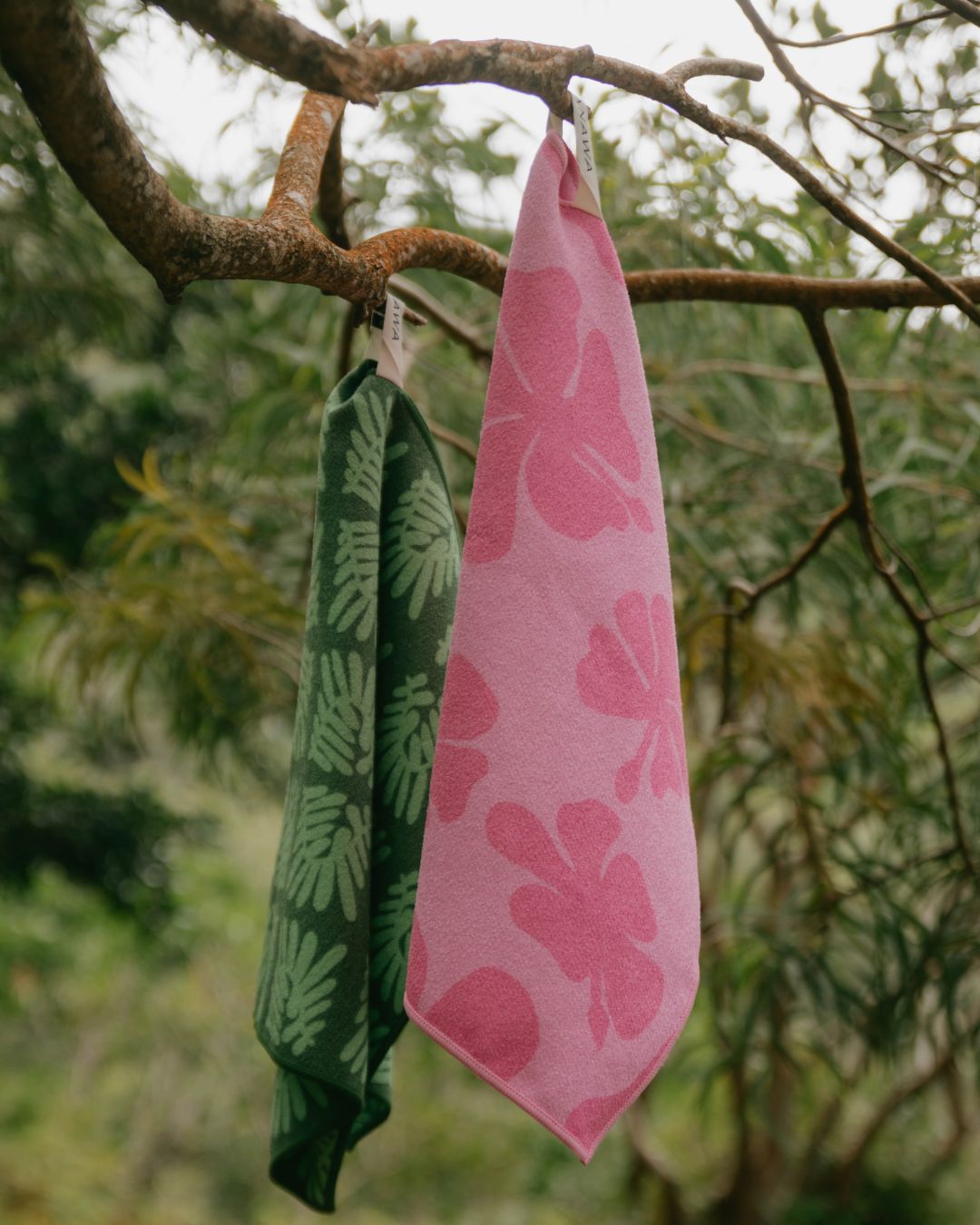 Pink Retro Hibiscus Mini Towel